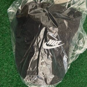 NWT Nike Black Golf Cap